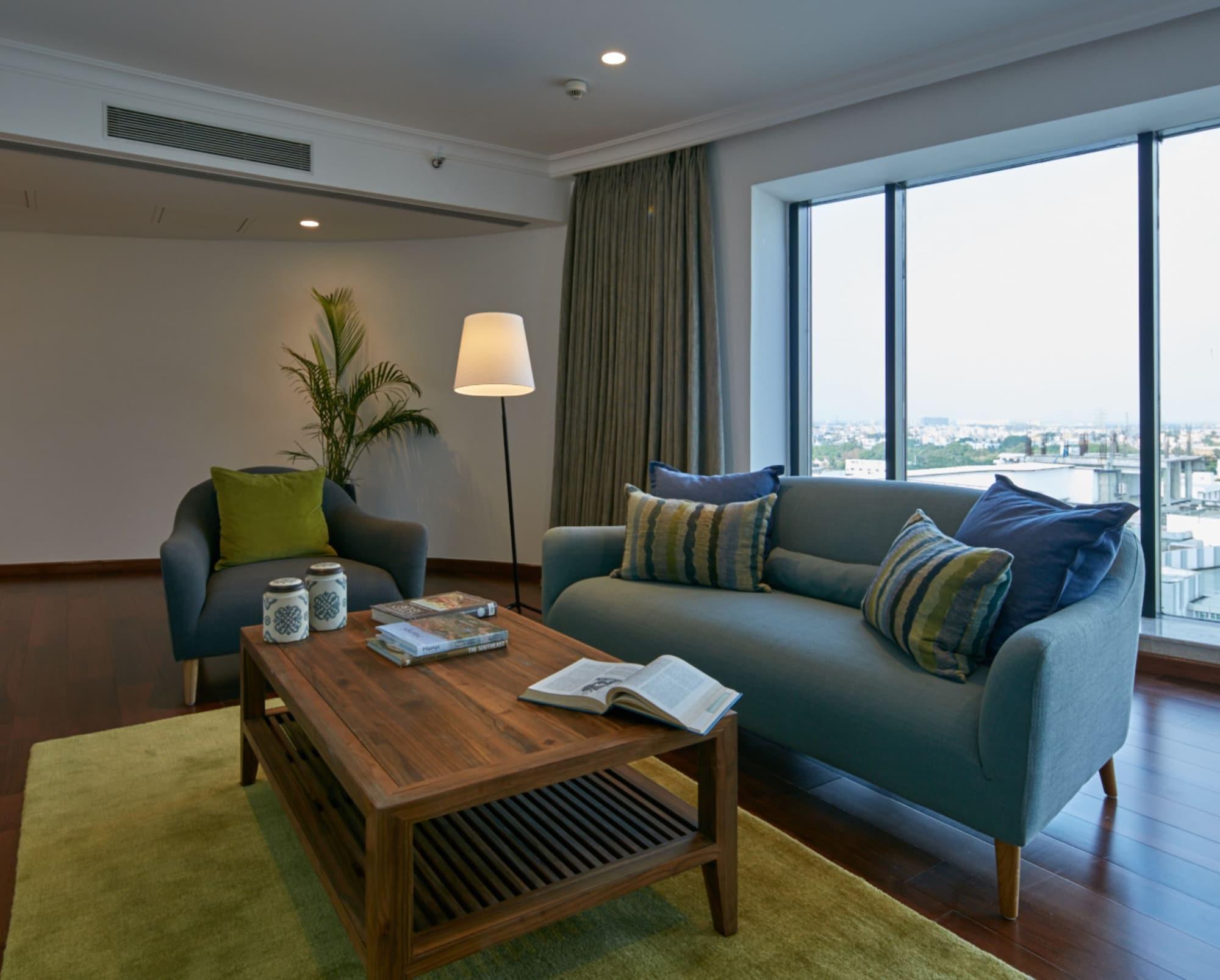 The Waverly Hotel & Residences Bangalore Exterior photo